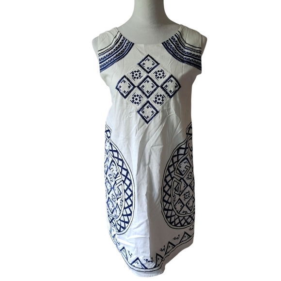 Dresses & Skirts - Embroidered Geometric Cotton Shift Midi Dress